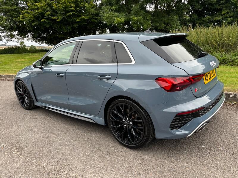 AUDI RS3