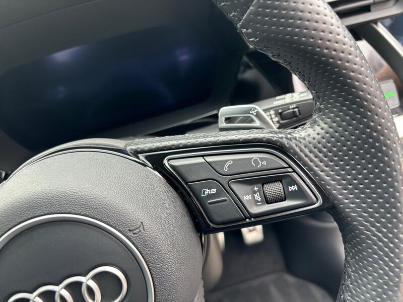 AUDI RS3