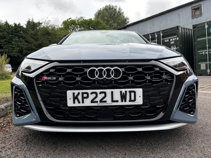 AUDI RS3