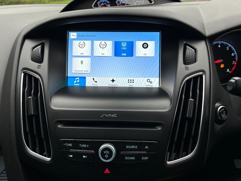 FORD FOCUS
