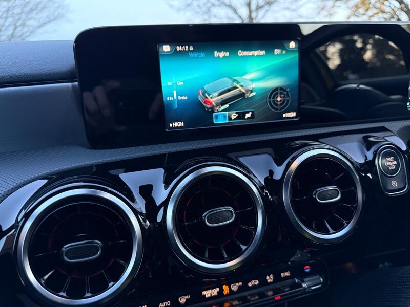 MERCEDES-BENZ A CLASS