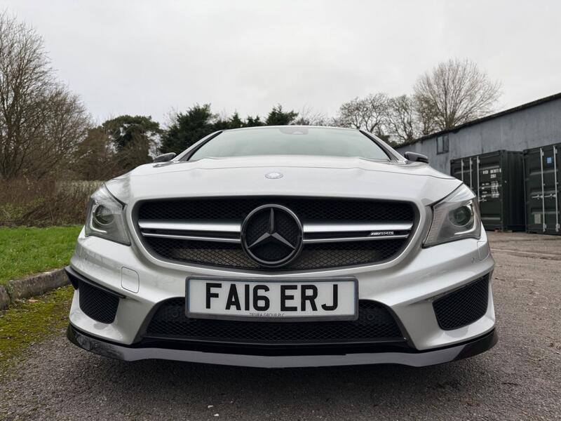 MERCEDES-BENZ CLA