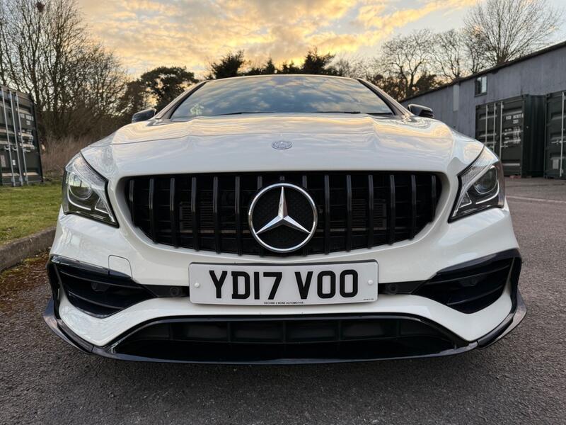 MERCEDES-BENZ CLA