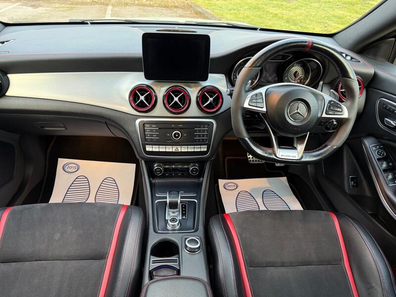 MERCEDES-BENZ CLA