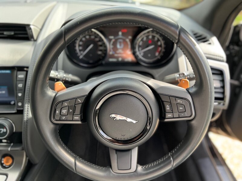 JAGUAR F-TYPE