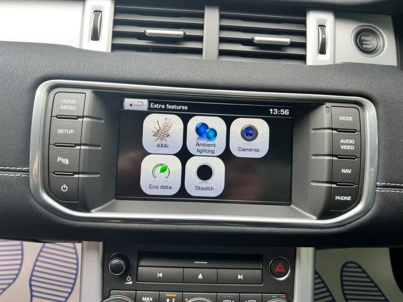 LAND ROVER RANGE ROVER EVOQUE