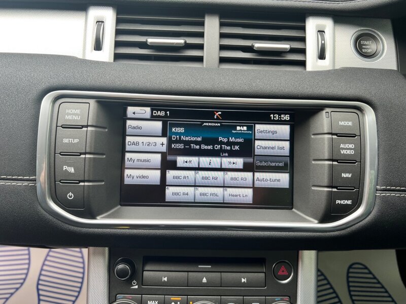LAND ROVER RANGE ROVER EVOQUE