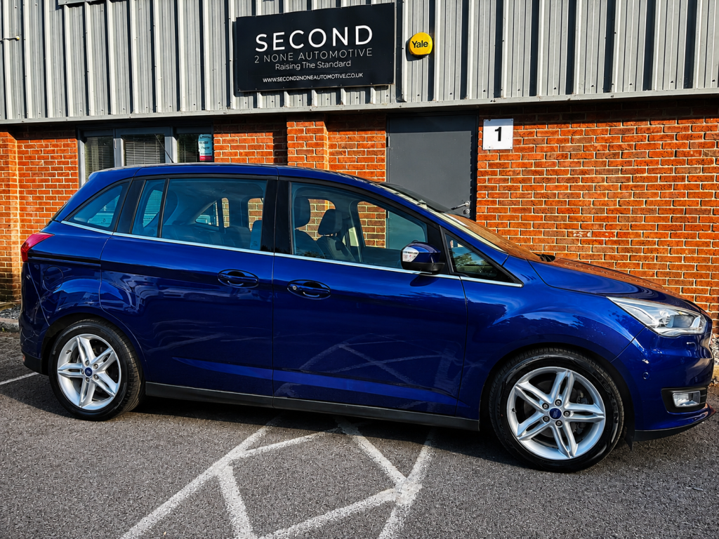 2016 Ford Grand C-max